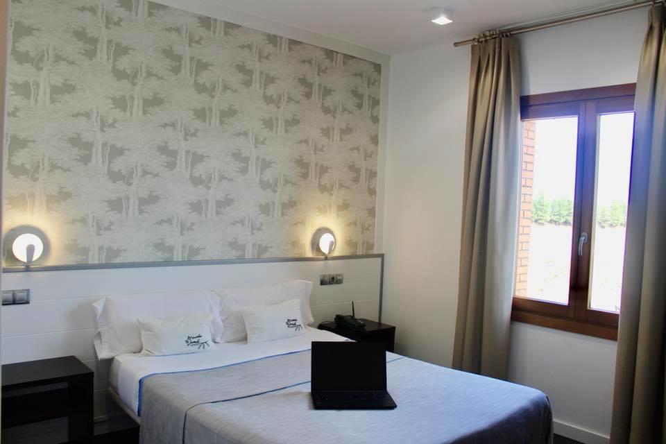 Hotel El Sueno De Jemik La Roda Zewnętrze zdjęcie