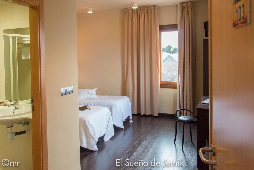 Hotel El Sueno De Jemik La Roda Zewnętrze zdjęcie