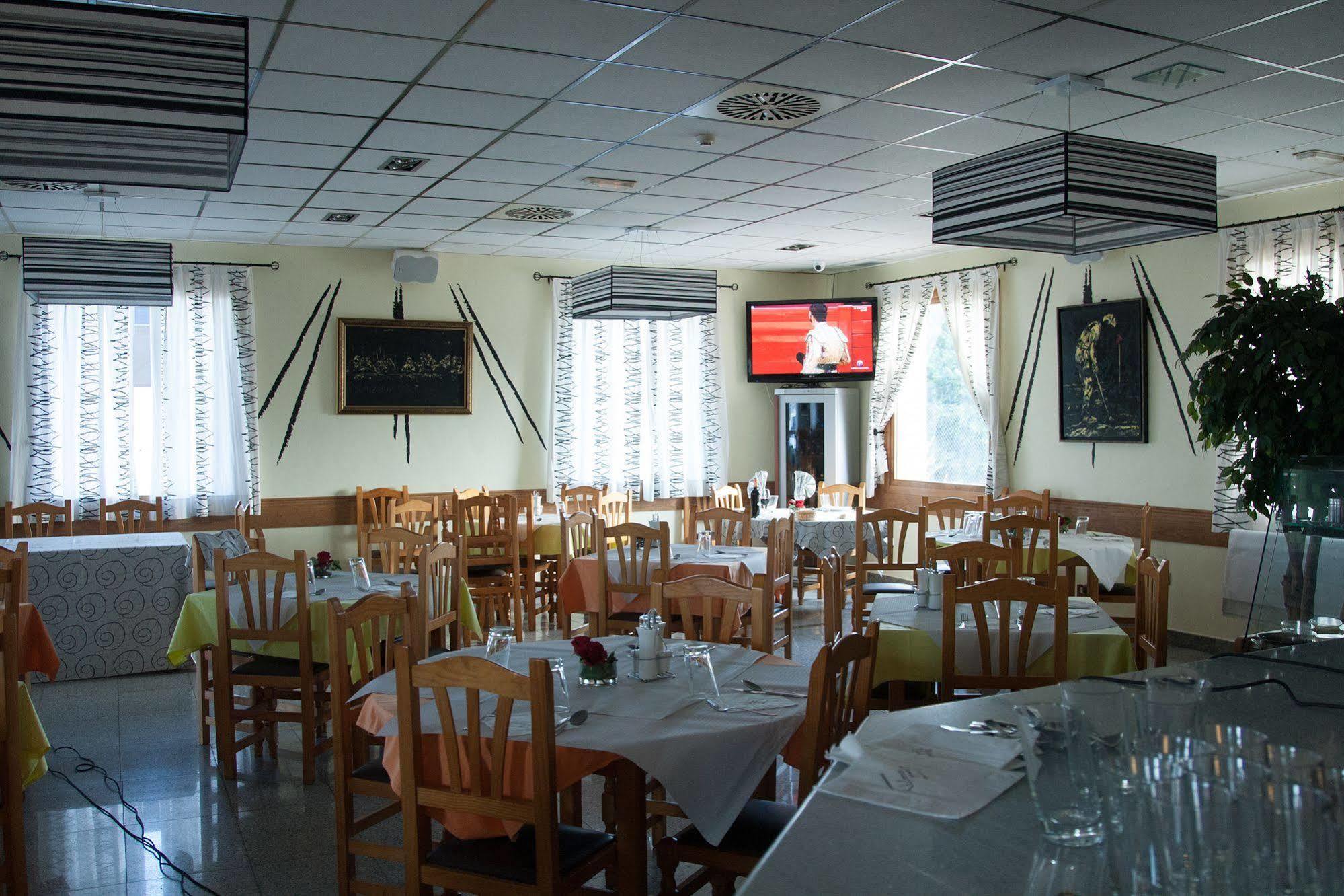 Hotel El Sueno De Jemik La Roda Zewnętrze zdjęcie